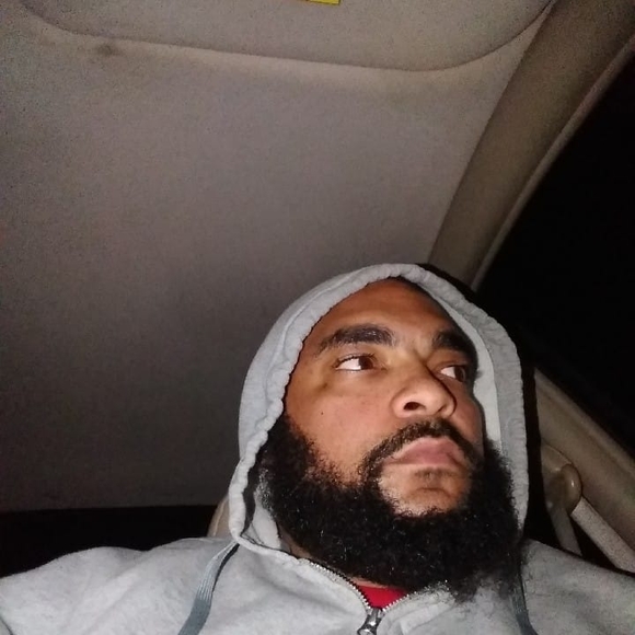 Meet your Posher, Lakyle - Picture 1 of 1